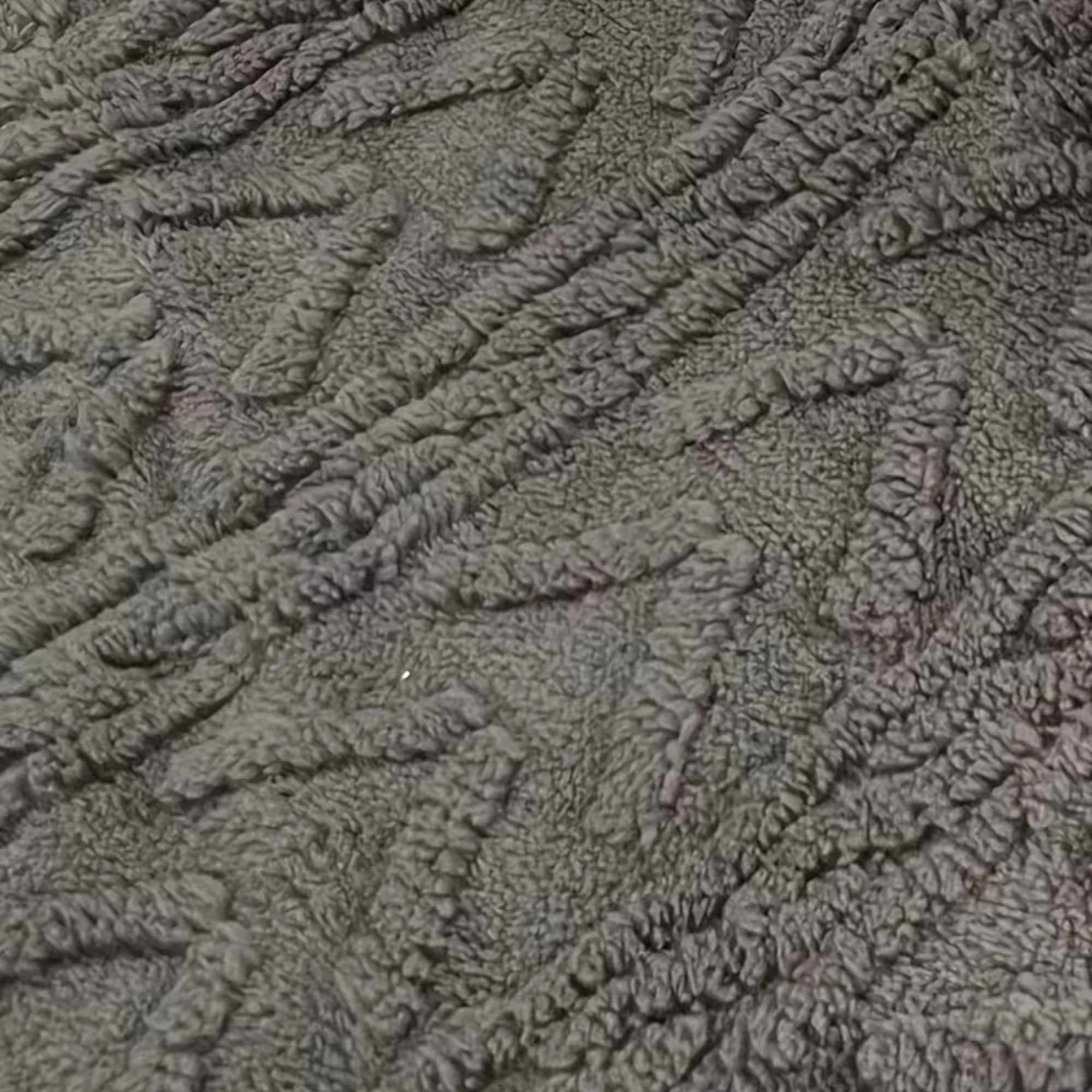 73913102958938